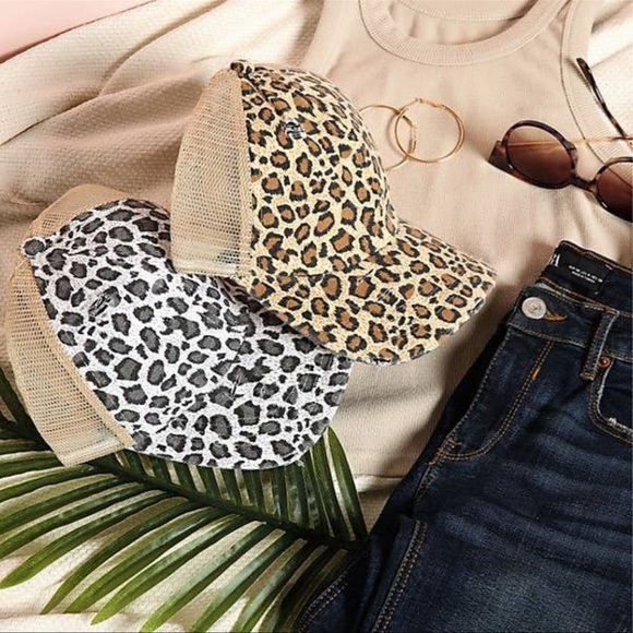 #15 Leopard chic Fashionable Must have Baseball cap - Picture 4 of 4